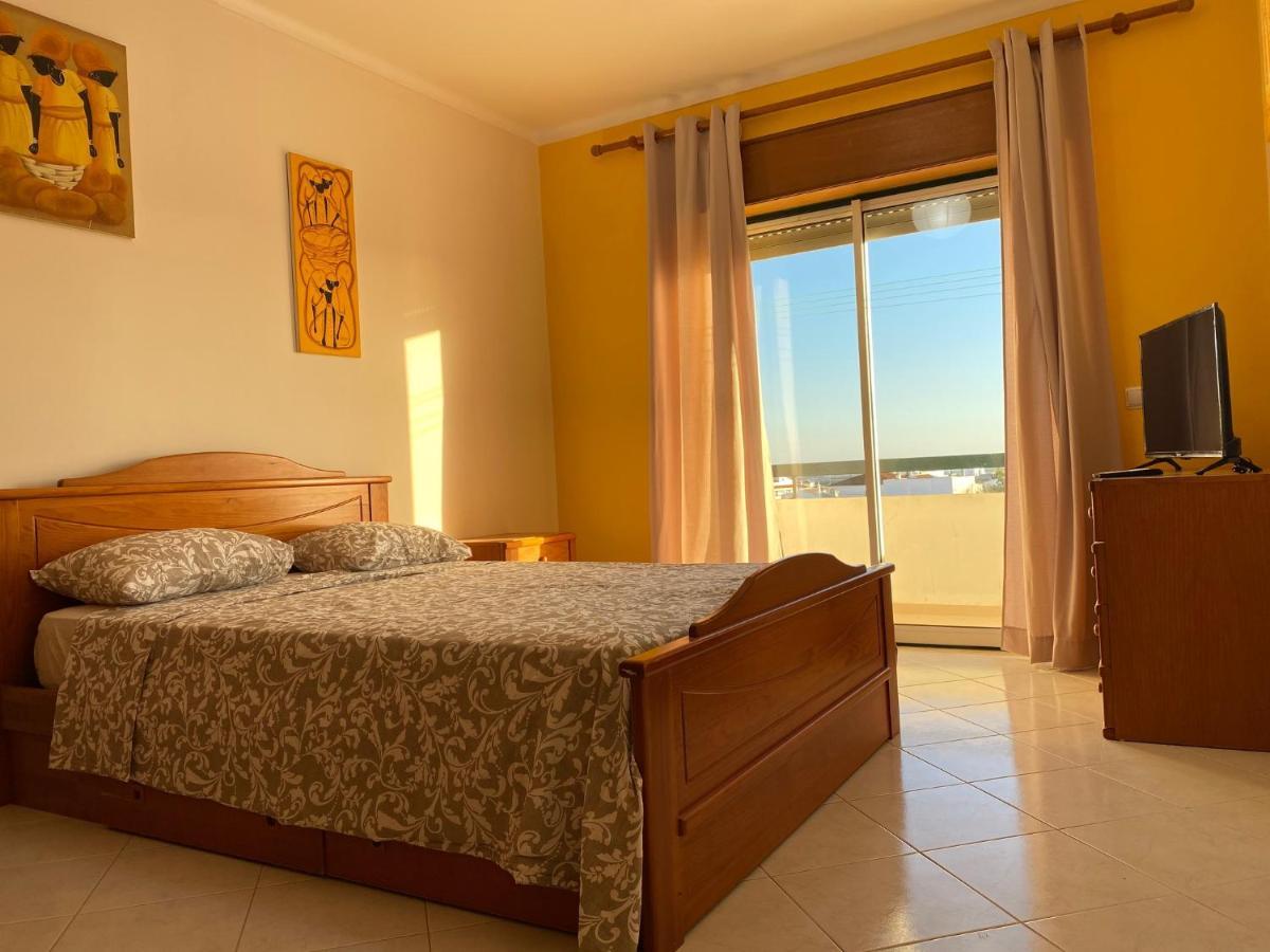 Ocean View Quartos Privatunterkunft